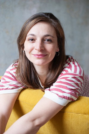 Cover image for Barbara Weiss