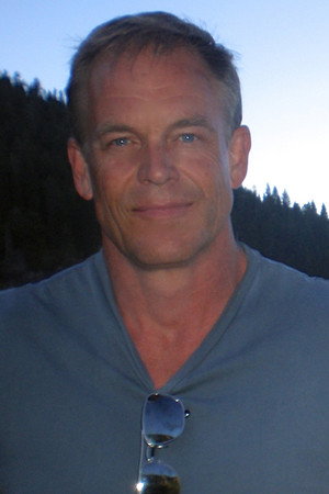 Cover image for Dave Halls