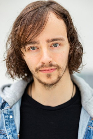 Cover image for Laurent Pitre