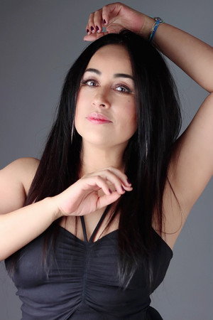 Cover image for Alejandra Maldonado