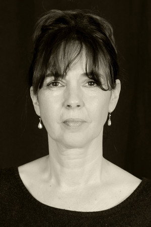 Cover image for Фиби Николлс