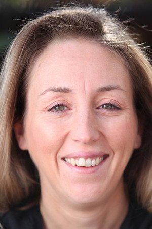 Cover image for Rebecca Smart