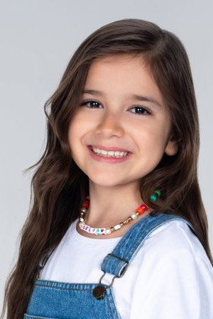 Cover image for Camila Nuñez