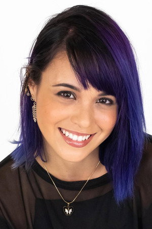 Cover image for Lorena Abreu
