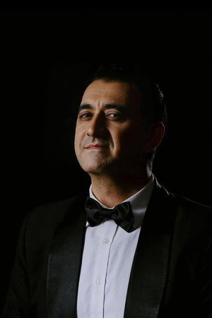 Cover image for Mkrtich Arzumanyan