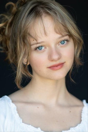 Cover image for Ivy George