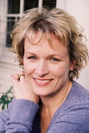 Cover image for Elizabeth Dennehy