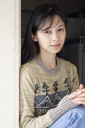 Cover image for Vyvan Pham