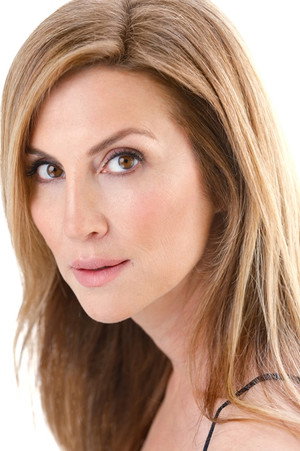 Cover image for Julie Claire