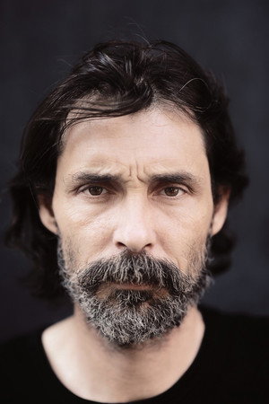 Cover image for Erdal Beşikçioğlu
