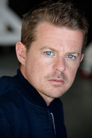 Cover image for Erik MacArthur