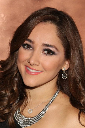 Cover image for Sherlyn