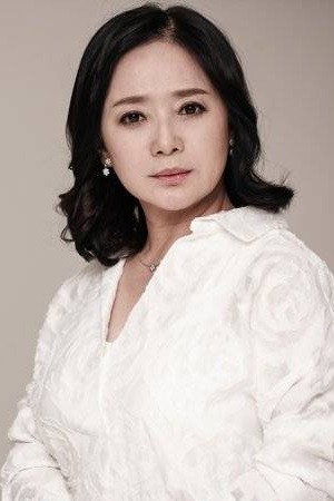 Cover image for Kwon Ki-sun