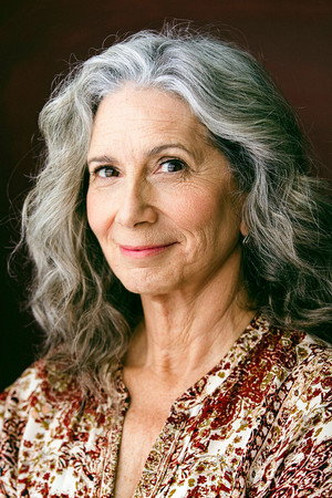 Cover image for Shelley Mitchell
