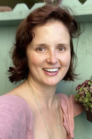Cover image for Katherine Ellis