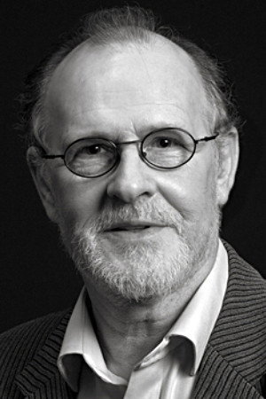 Cover image for Theodór Júlíusson