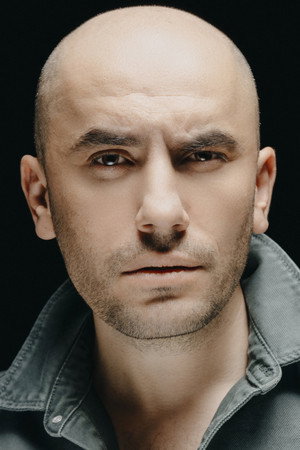 Cover image for Giray Altınok