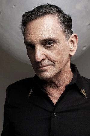 Cover image for Paulo Miklos