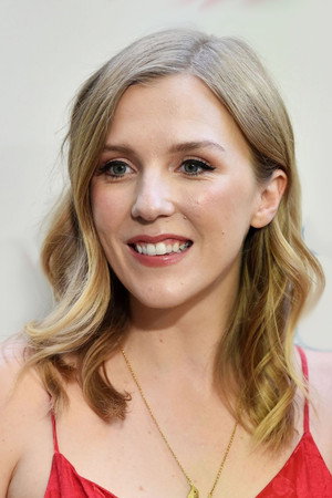 Cover image for Beattie Edmondson
