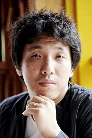 Cover image for 윤종빈