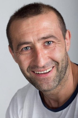 Cover image for Slavi Slavov