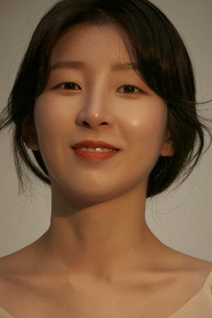 Cover image for Han Hye-ji