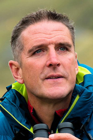 Cover image for Iolo Williams