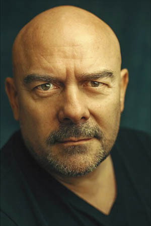 Cover image for Paul Garrett