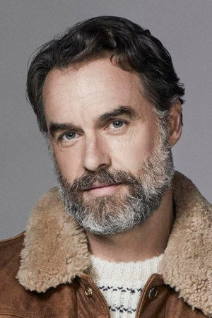 Cover image for Murray Bartlett