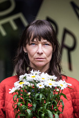 Cover image for Dolores Bouckaert