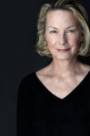 Cover image for Maureen Mueller