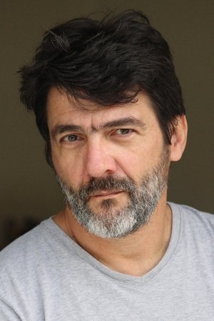 Cover image for César Troncoso