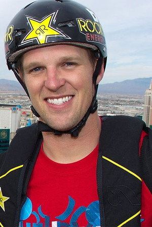 Cover image for Erik Roner