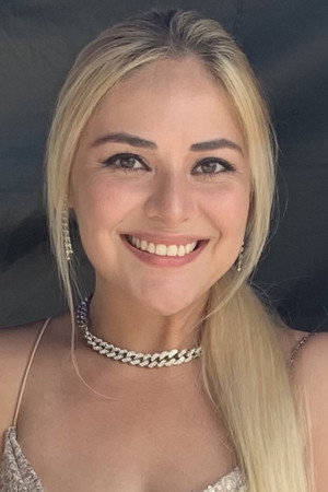 Cover image for Kimberly Gonzalez