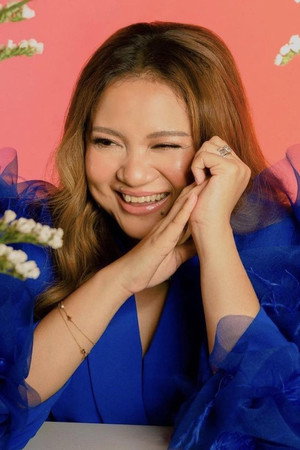 Cover image for Antoinette Jadaone