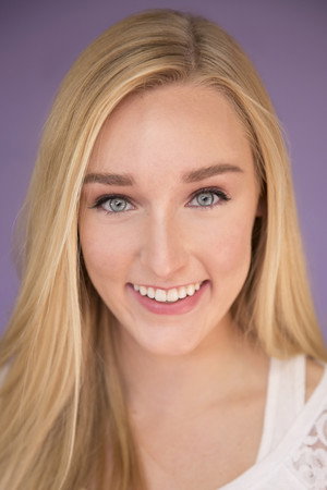 Cover image for Mikaela Moody