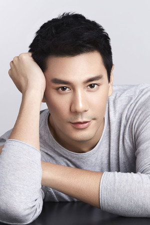 Cover image for ปกรณ์ ลัม
