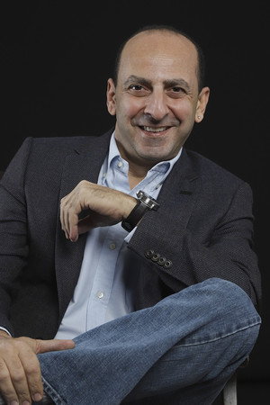 Cover image for Cem Karakaya
