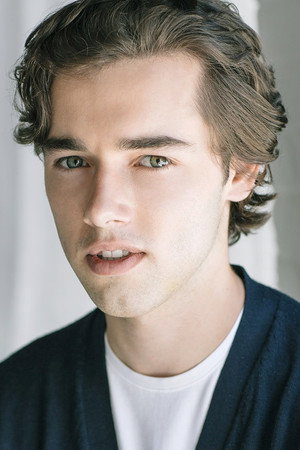 Cover image for Alex Ferris