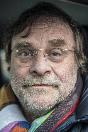 Cover image for Lars Knutzon