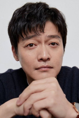 Cover image for Kwon Hyuk