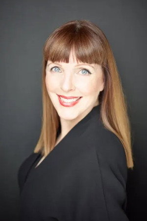 Cover image for Cynthia Summers