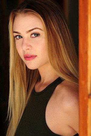 Cover image for Hayley Erin