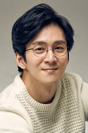 Cover image for 권해성