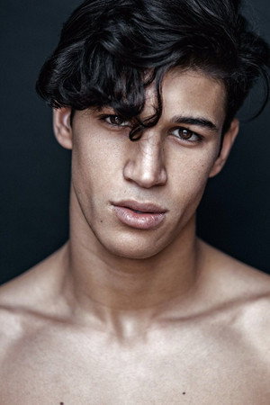 Cover image for Adil Koukouh