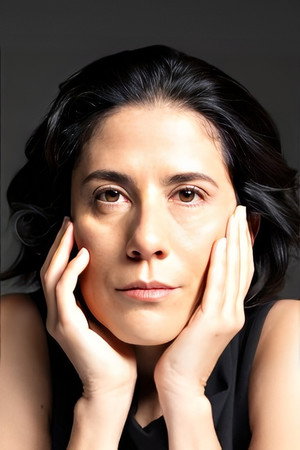 Cover image for Montserrat Marañon