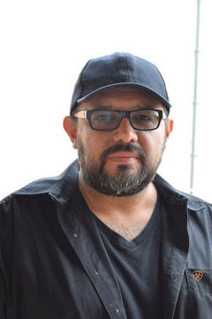 Cover image for Tonatiuh Martínez
