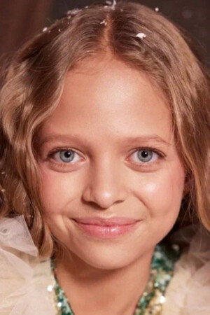 Cover image for Алина Соколова