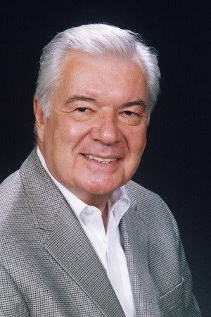 Cover image for Ray Uhler