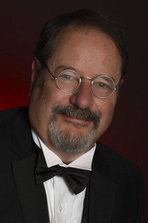 Cover image for Bob Sáenz
